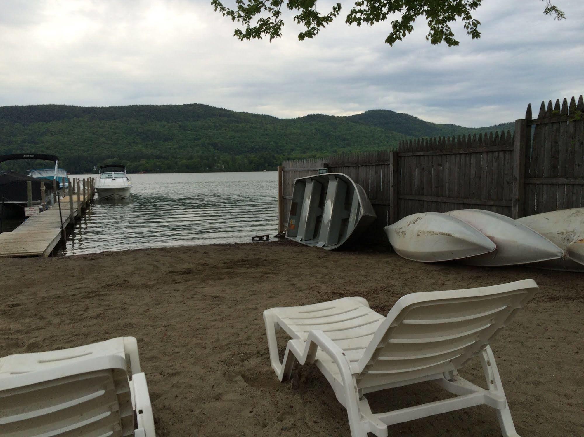 The Sundowner On Lake George Exterior foto